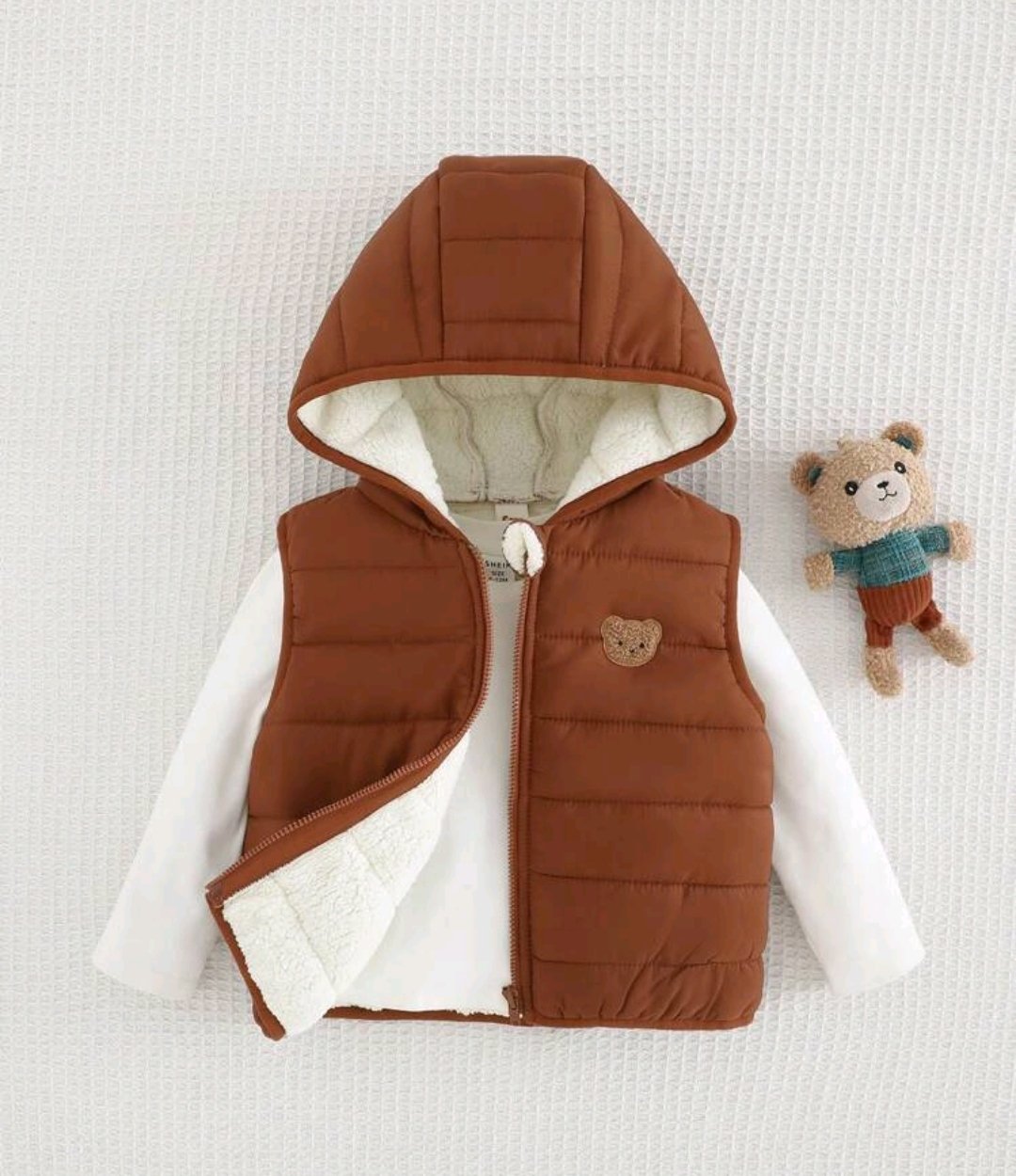 Chaleco con corderito - Image 6